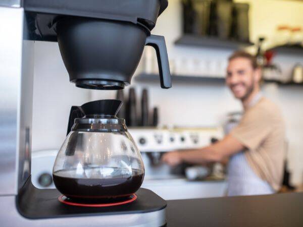 Jak wybrać najlepszy ekspres do kawy do swojej kuchni?