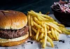 Smash burger coraz popularniejszy! Jak go przygotować?